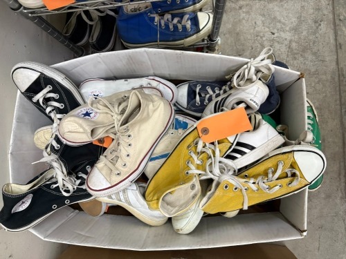 Lot of assorted children sneakers