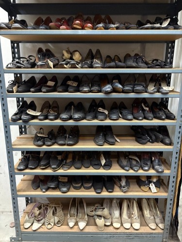 Lot of assorted women shoes, various sizes