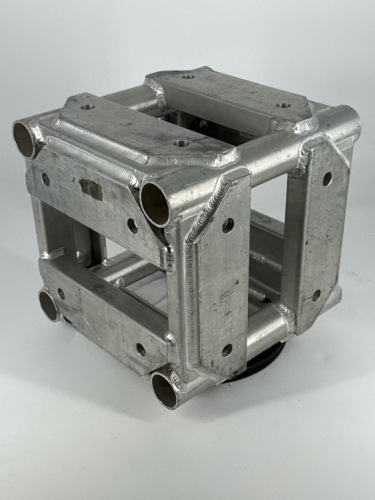 Qty: 2 - TRUSS CORNER 12X12 6WY SP1200 - SHOW SOLUTIONS NAT