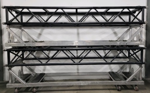 Qty: 4 - TRUSS LOWPRO 15IN X 30IN SPIG BLK 10FT - PRG BAT