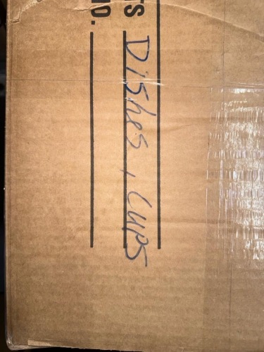 Box Lot of Dishes/cups