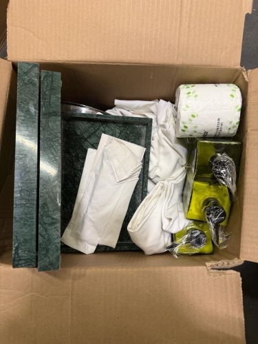 Box Lot of Bathroom Items