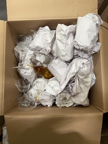 Box Lot of Wine glasses