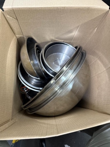 Box Lot of Mixing bowls