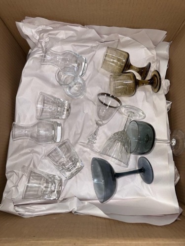 Box Lot of Glass cups