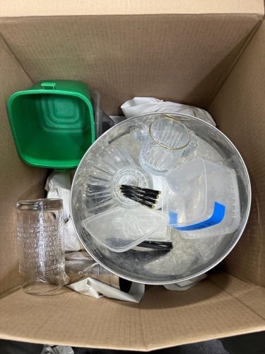 Box Lot of Bar items