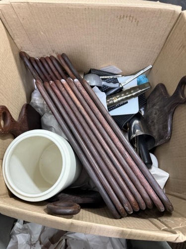Box Lot of Bar items