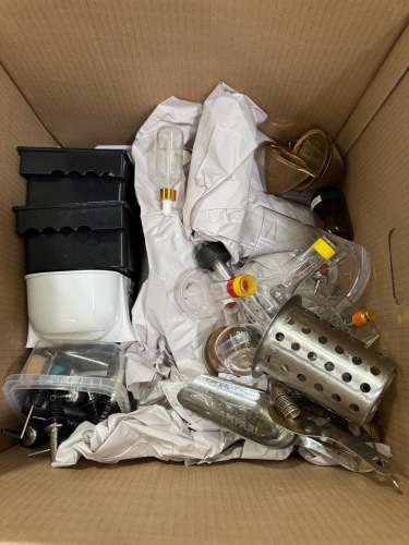 Box Lot of Bar items