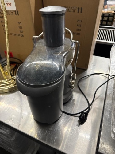 Food processor