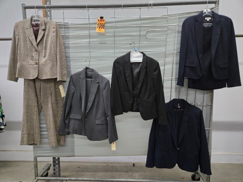 Collection of (5) 2000's era women's suits