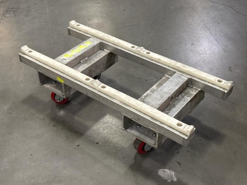 Qty: x6 - DOLLY TRUSS 20IN X 20IN 2W FORKABLE