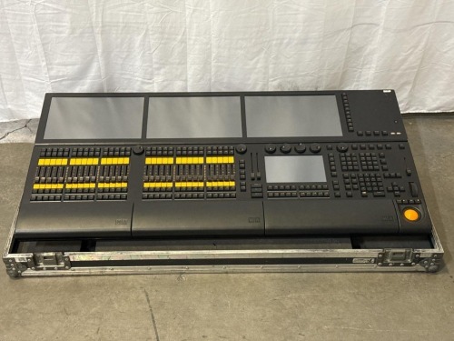 MA GRAND MA2 FULL 8192CH CONSOLE WITH NPU