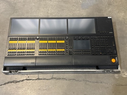 MA GRAND MA2 FULL 8192CH CONSOLE WITH NPU