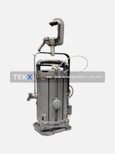 (1) - Selecon Acclaim Fresnel 4"
