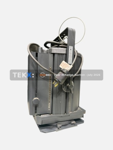 (1) - Selecon Arena Fresnel