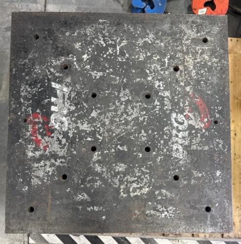 Qty: x8 - TRUSS BASE STEEL 28"SQ X 1.50" 180LB - 12+20