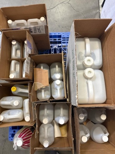 PALLET OF FOG, BUBBLE AND SNOW FLUID