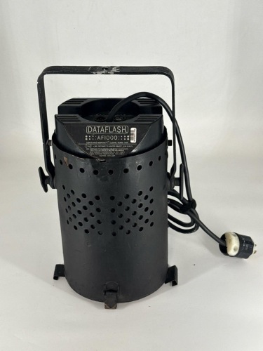 Qty: x5 - HES DATAFLASH AF1000 STROBE