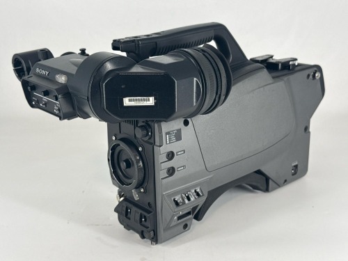 SONY HXC-100 HD-B4-TRIAX BROADCAST CAMERA