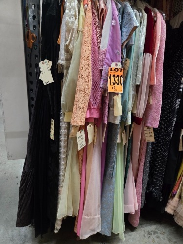 Collection of 1940-60's era vintage nightwear / evening gowns