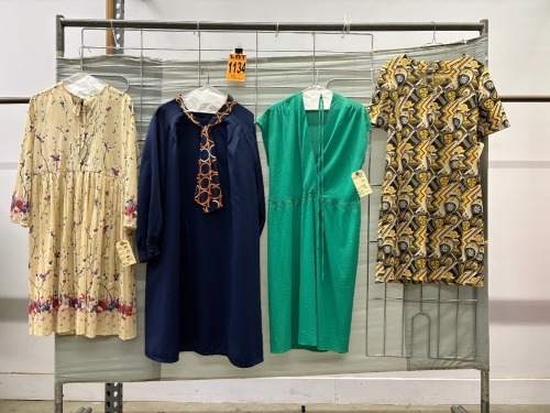 Collection of (5) 1980's era womens outfits