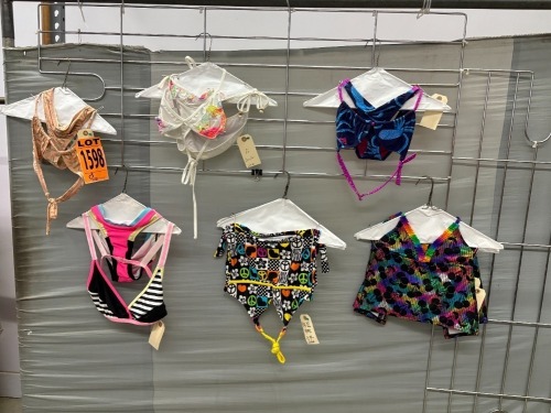 Collection of (6) bathing suits, 2pc