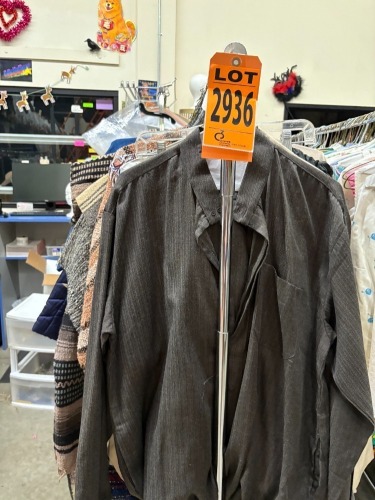 Lot of Clothing