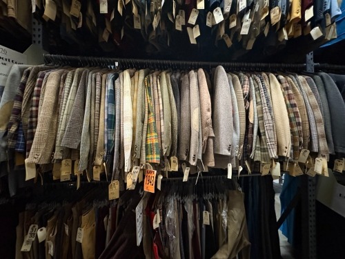 Collection of assorted 1970's tweed sport coats. Assorted sizes