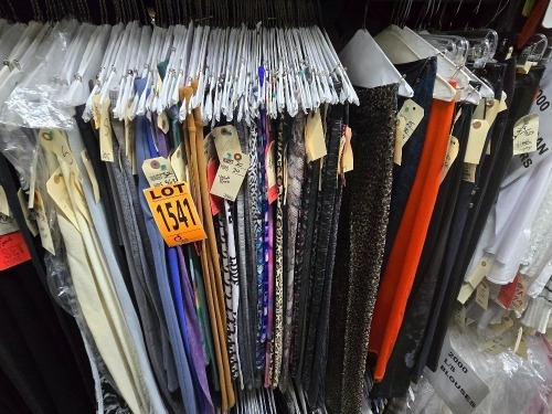 Collection of 2000's era leggings & capris